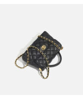 Bolso cuadrado pequeño de cadena de diamantes premium, bolso de mujer, nueva moda, bolso de mensajero de hombro versátil. - details 14