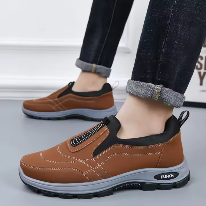 Zapatos informales para hombre, zapatos ligeros de verano para hombre, zapatos planos transpirables sin cordones, calzado para caminar al aire libre a la moda, mocasines para hombre - 1