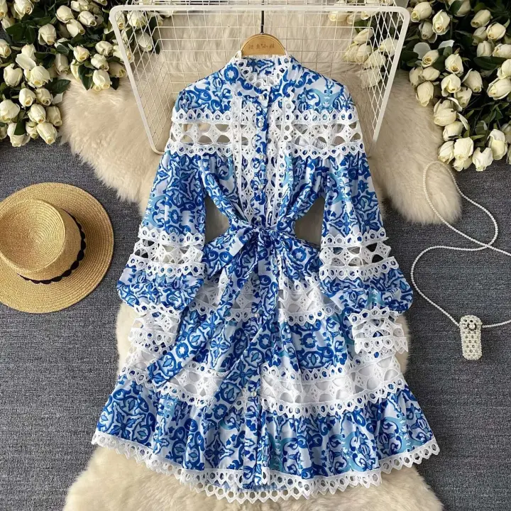 Minivestido ajustado con agujeros y manga acampanada para mujer, minivestido con estampado ral, cuello levantado, con cordones y cintura alta - 1