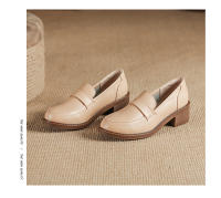 Zapatos de cuero con tacón grueso simple, suela suave, de 4 cm de altura, zapatos pequeños de cuero. - details 32