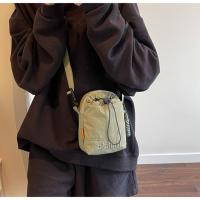 Bolso cruzado ligero para mujer, bolsa para botella de agua con cordón ajustable, estilo coreano, Color sólido, bolso pequeño para teléfono móvil, viaje - details 26