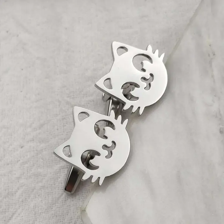 Gemelos de gato de acero inoxidable, accesorios decorativos clásicos, botones de camisa de moda, regalo del novio - 1