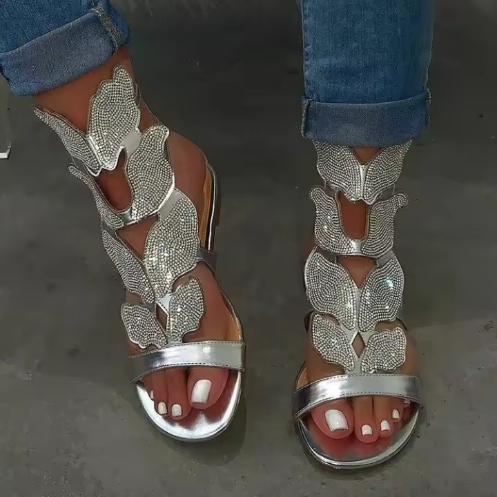 Zapatos planos de talla grande para mujer, sandalias huecas con una sola correa y diamantes de imitación de mariposa - 1