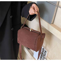 Bolso de mano rojo de Año Nuevo, bolsa cuadrada pequeña versátil de gama alta, bolso cruzado pequeño, moda de otoño e invierno, 2024 - details 14