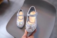 Zapato de cuero para niños, zapatos de princesa dulces para niñas con pajarita de diamantes de imitación, zapatos versátiles de moda para niños con tacones para fiesta - details 7