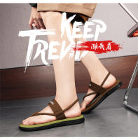 Las nuevas sandalias de los hombres usan chanclas de verano antideslizantes zapatos de playa de moda para hombres de suela gruesa - details 4