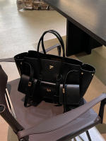 Bolsa de mano Neutral Spice Girl, nueva, de gran capacidad, para viajes diarios, de cuero, estilo punk, con cierre y asa de ala. - details 3