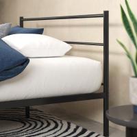 Cama Geraldine 135x190 cm - Altura 30cm - Marco de la cama de plataforma de metal con cabecero y piecero - Negro - details 3