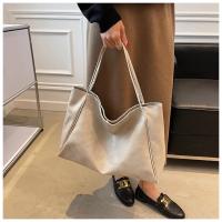 Bolso de mano para mujer, bolsa para axila a la moda, bolso de hombro de cuero Pu suave de gran capacidad, bolso cruzado Retro, bolsos de cubo portátiles informales - details 10