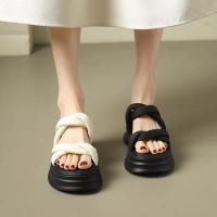 Zapatillas de mujer 2025 nuevas sandalias exteriores versátiles de moda para mujer con suela gruesa y hermosos tacones altos retro - details 7