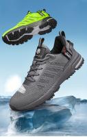 CLOHOO Zapatillas de deporte de punto transpirables para hombre con suela MD acolchada gruesa: comodidad para todas las estaciones, detalles en verde neón/negro, tracción duradera para deportes y uso casual, calzado cómodo, diseño de zapato elegante, - details 0