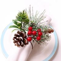 Anillos de Servilletas de Navidad y Accesorio de Mesa para 6 Piezas con Diseño de Brotes de Pino y Bayas en Estilo Rústico y Granja Material Plástico - details 4