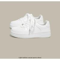Moda pequeña blanca mujeres 2025 primavera y verano transpirable casual fondo grueso realzando deportes marea bordado zapatos - details 1