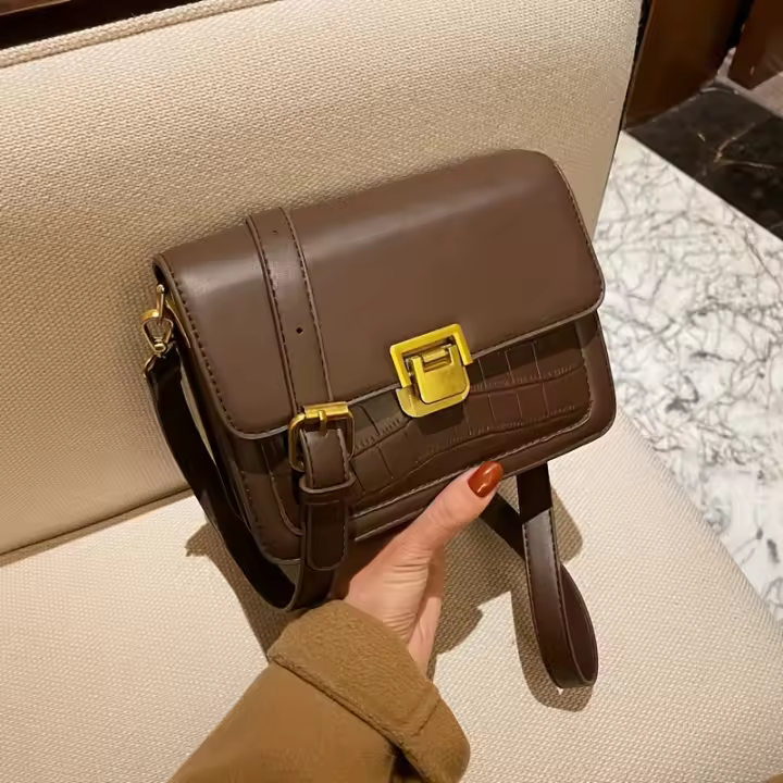 Bolso de Mano de Estilo Francés con Abrigo de Cocodrilo Color Marrón Ligero, Cierre de Hebilla, Liner de Poliéster, Pintado de Borde, Monedero Cuadrado de Moda Pequeño - 1