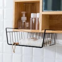 Estante decorativo perforado multifuncional, cesta inferior de hierro, cesta de alambre colgante para baño y cocina - details 3