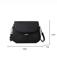 Bolso bandolera de cuero de PU para mujer, cartera pequeña de diseñador, estilo de moda Retro Semicircular - details 24