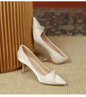 Nuevos y hermosos zapatos de boda de champán francés, nicho de las mujeres, temperamento de alta gama, barra de perlas, zapatos de dama de honor mitzvah, tacones altos. - details 12