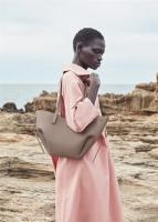 Bolso de mano de color sólido para mujeres, material de cuero de vaca, bolso de axila, moda - details 13