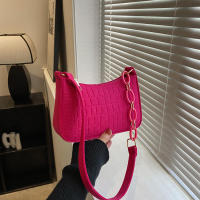 Bolso de mano cuadrado pequeño para mujer, diseño de fieltro para las axilas, moderno, para Debo de la Media Luna - details 2