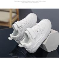 Zapatillas Blancas Nuevas 2025 Zapatos Deportivos para Niños Pequeños Estilo Universitario Velcro - details 1