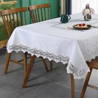 Elegante mesa de comedor con lujosa mantel bordado rectangular, mantel blanco, decoración de boda - details 1