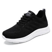 Zapatillas casuales para mujer 2025 con suela suave y transpirable, zapatos tejidos para madres, zapatillas para correr. - details 0