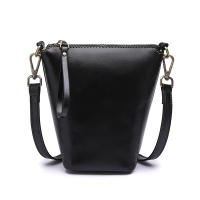 Bolso mujer 2025 nuevo bolso de hombro retro para mujer bolso de mensajero portátil - details 0