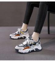 Suela de goma antideslizante con cordones para mujer, zapatos de papá de suela gruesa, zapatos para correr y caminar en el gimnasio para mujer - details 0