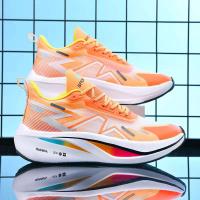 Nueva tela de malla transpirable con placa de carbono de alta calidad, calzado deportivo antideslizante, zapatillas ligeras para correr de verano para hombre - details 3