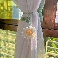 Marcapáginas de punto hecho a mano INS, colgantes florales de margaritas únicos, marcador de página de cinturón, marcador de libro de ganchillo para niñas - details 3