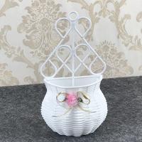 Cesta de flores colgante para fiesta de jardín, jarrón artesanal hecho a mano, organizador de artículos diversos, macetas de ratán Artificial para pared, decoración del hogar - details 12