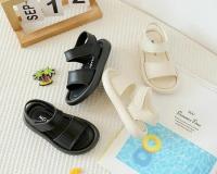 Sandalias de verano para niños y niñas, zapatos suaves y transpirables con gancho de color puro, a la moda, para la playa - details 13