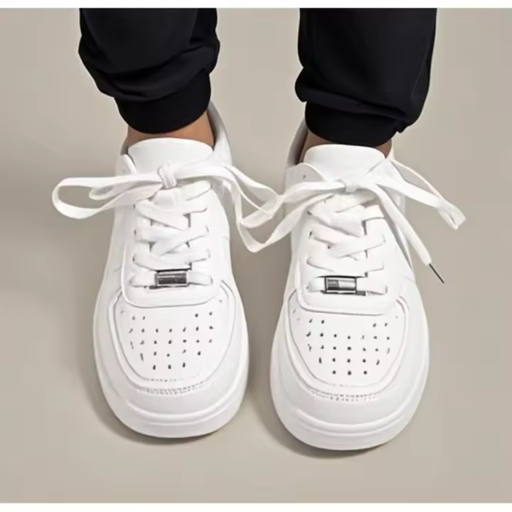 Zapatillas Blancas para Hombres Estilo Sneaker Moda de Calzado - 1