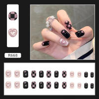 Puntas de uñas decoradas con patrón de tablero de ajedrez, no se decoloran fácilmente, elegantes y a la moda para mujeres - details 1