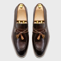 Zapatos bajos retro de cuero con borlas para hombre - details 7