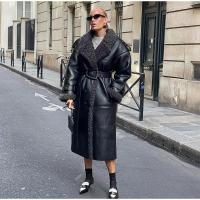Chaqueta Larga de Lana de Oveja con Detalles de Parche Abrigo de Invierno Cálido con Cinturón y Bolsillo Moda Callejera Femenina 2024 - details 17