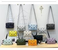 Bolso tipo caja de Cupido acolchado de estilo japonés, nuevo Mini bolso de hombro geométrico, bolso cruzado para teléfono - details 1