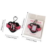 Con llavero Mini soporte para sesión fotográfica, colgante de ala de corazón de amor, decoración colgante, marco para sesión fotográfica de identificación, imagen de ídolo, tarjeta fotográfica - details 1