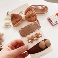 4PCS Clip De Pelo Para Bebés Con Peluche Falso Accesorios De Cabello Para Niñas Estilo Coreano Y Japonés Floral Adecuado Para Otoño E Invierno - details 10