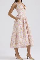 2025 nuevos modelos de primavera y verano, vestido de tirantes ajustado, vestido de temperamento con cuello en V estampado informal europeo y americano - details 4