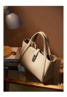 Bolso bandolera cruzado de piel de vaca con capa frontal y bolso de mano tipo cesta vegetal para mujer - details 12