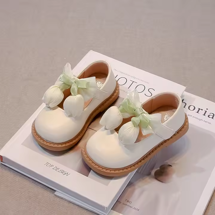 Zapatillas de Cuero Multifuncionales para Niños Suela Suave, Elegante, Antideslizante, Estilo Informal con Lazo de Príncipes Moda de Otoño - 1