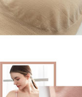 Sujetador de maternidad de talla grande para mujer, transpirable sin costuras para amamantar con realce, cierre frontal y correas ajustables. - details 7