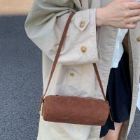 Bolso de hombro de gamuza, bolso de mano tipo almohada, gran capacidad, color caramelo, holgado, estilo hobo, bolso de mano coreano, color sólido, bolso de mano de viaje - details 4