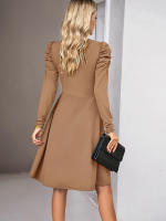 Vestido elegante con cuello en V y manga G para mujer, ropa de color sólido, moda para otoño e invierno - details 6
