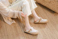 Zapatillas casuales de lino a rayas, primavera y verano nuevos zapatos de mujer transpirables baotou. - details 9