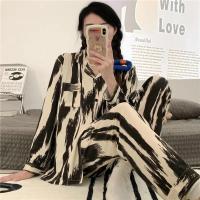 Pijama de Par de Verano-Otoño Cómodo y Suelto para Hombres y Mujeres Viste a La Moda fuera del Hogar - details 15