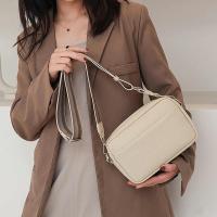 Bolso bandolera multicapa de color sólido para mujer, bolso de hombro con correa ancha de cuero PU - details 6
