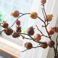 11 ramas artificiales de granada de frutas, ramas de frutas de espuma hechas a mano realistas, plantas falsas de plástico elegantes - details 2