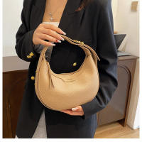 g para mujer nuevo bolso versátil de hombro para axila informal de moda en forma de media luna - details 20